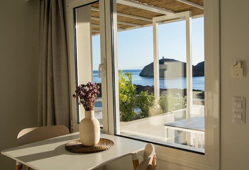 Апартаменты 1 Спальня, Pharos Apartments