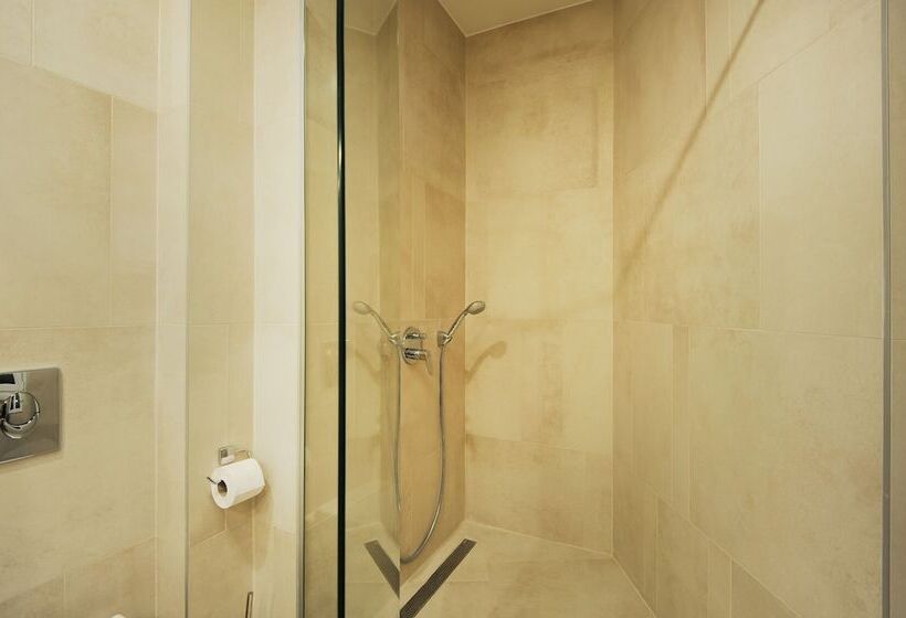 اتاق لوکس, Silver & Gold Luxury Rooms