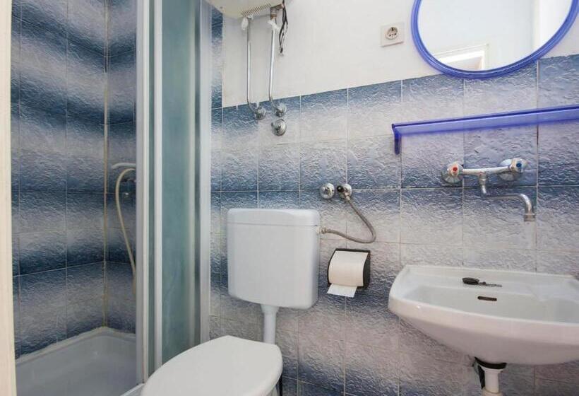 آپارتمان 1 خوابه, Apartments Tanfara