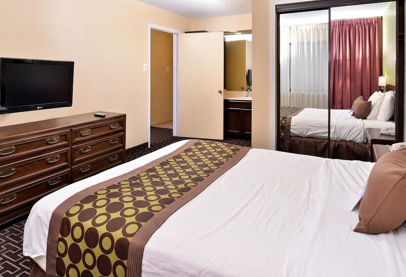 Люкс 2 Спальни, Americas Best Value Inn & Suites Extended Stay Tulsa