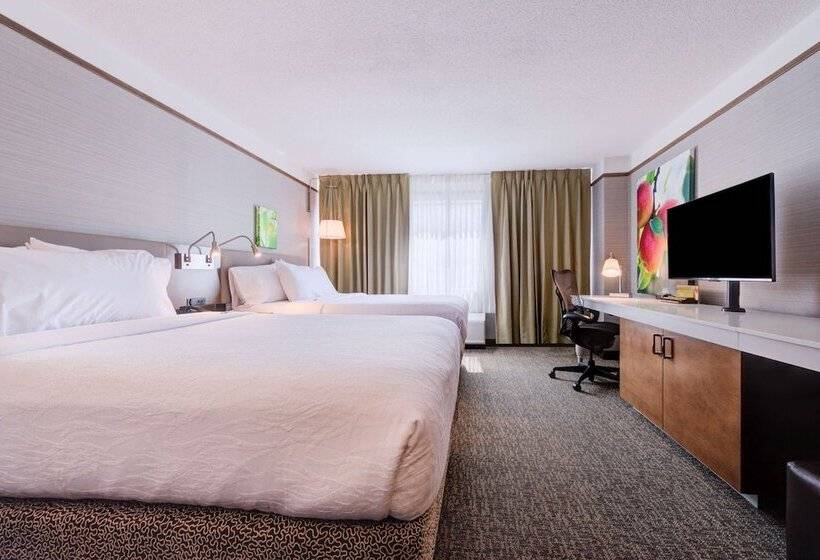 Номер Стандарт 2 Двуспальные Кровати, Hilton Garden Inn Detroit   Southfield, Mi