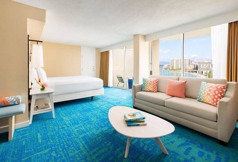 3 Bedroom Suite, The Twin Fin
