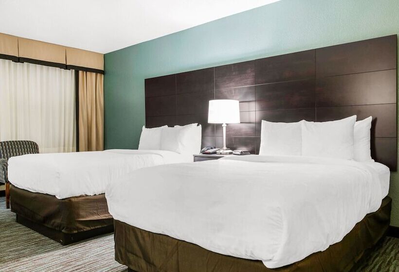 Номер Стандарт 2 Двуспальные Кровати, Quality Inn Dayton Airport