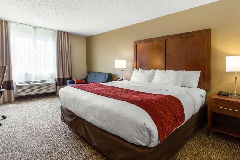 Люкс Кровать Кинг, Comfort Inn La Porte