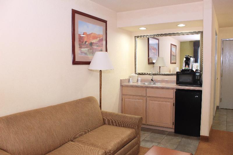 Стандартный Номер Кровать Кинг, Holiday Inn Express Hotel & Suites Farmington, An Ihg