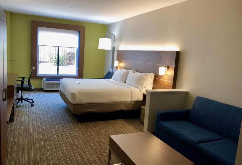 Люкс Кровать Кинг, Holiday Inn Express Arlington Interstate 20 Parks Mall, An Ihg