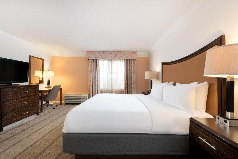 חדר אקזקיוטיב חדר קינג, Holiday Inn Fort Lauderdale Airport, An Ihg