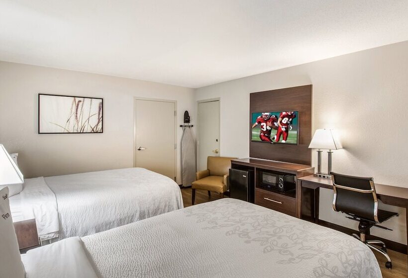 Номер Deluxe, Red Roof Inn Plus+ Dallas   Addison
