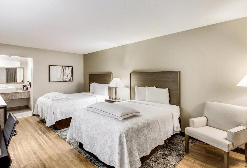 Номер Премиум, Red Roof Inn Plus+ Dallas   Addison