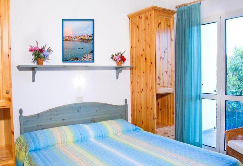 Апартаменты 2 Спальни Вид на Море, Residence Chiesiola