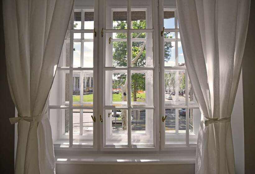 اتاق راحتی سه تخته, B&b Downtown Zagreb