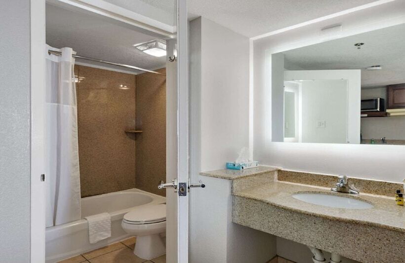 Quarto Standard 2 Camas Casal, Best Western Plus Holiday Sands Inn & Suites