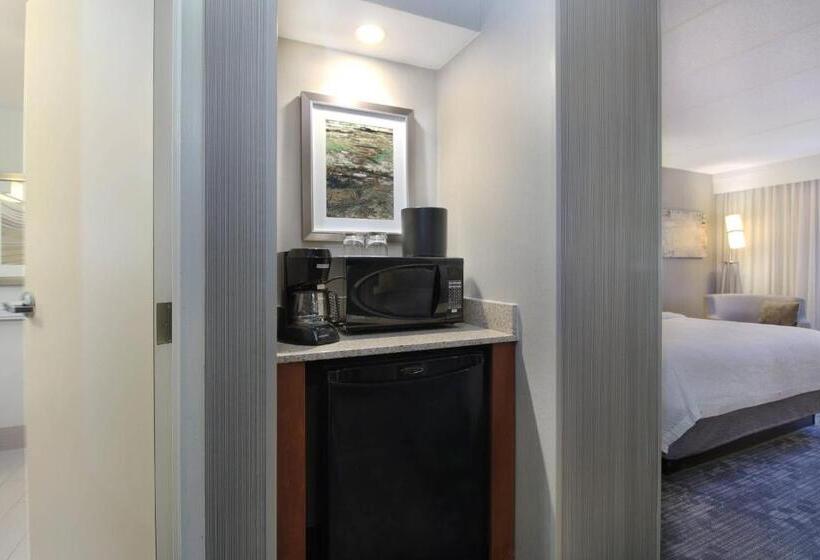 Стандартный Номер Кровать Кинг, Courtyard Hartford Cromwell