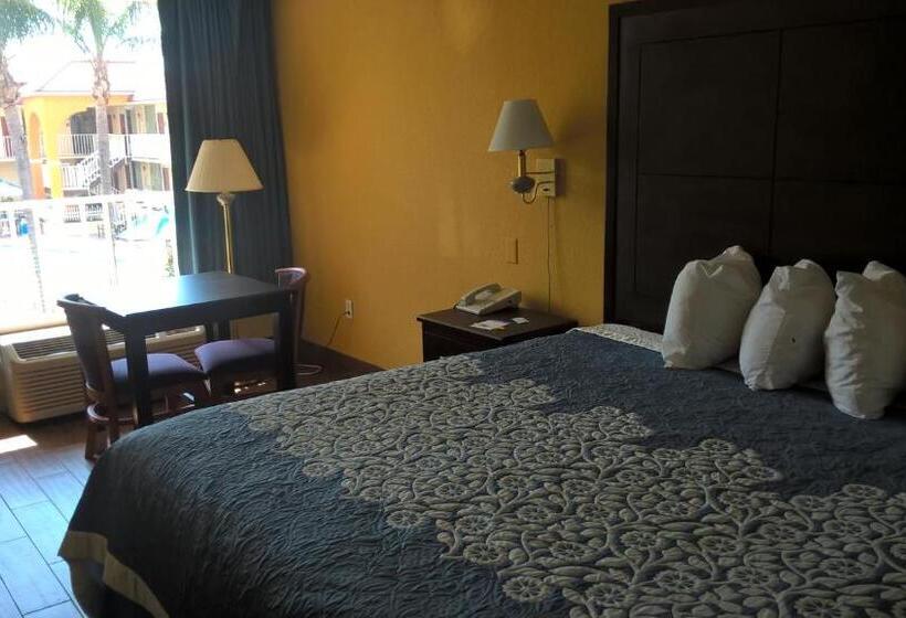 스탠다드 룸, Days Inn & Suites By Wyndham Port Richey