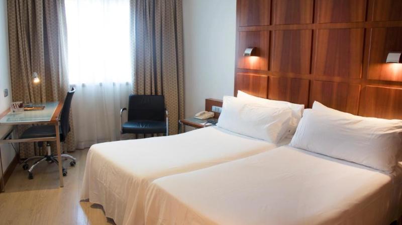 Номер Стандарт Адаптированный для Инвалидов, Holiday Inn Express Hotel & Suites Seattle North   Lynnwood, An Ihg