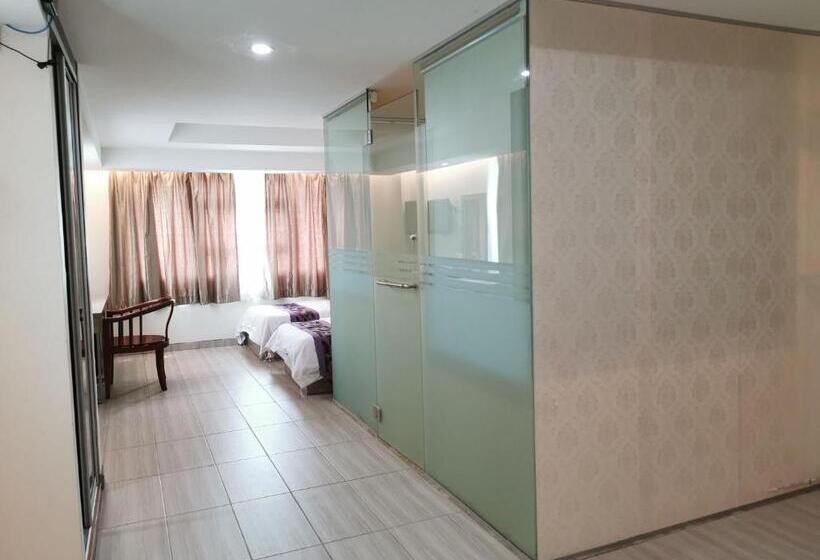 Семейный Номер, Melang Inn