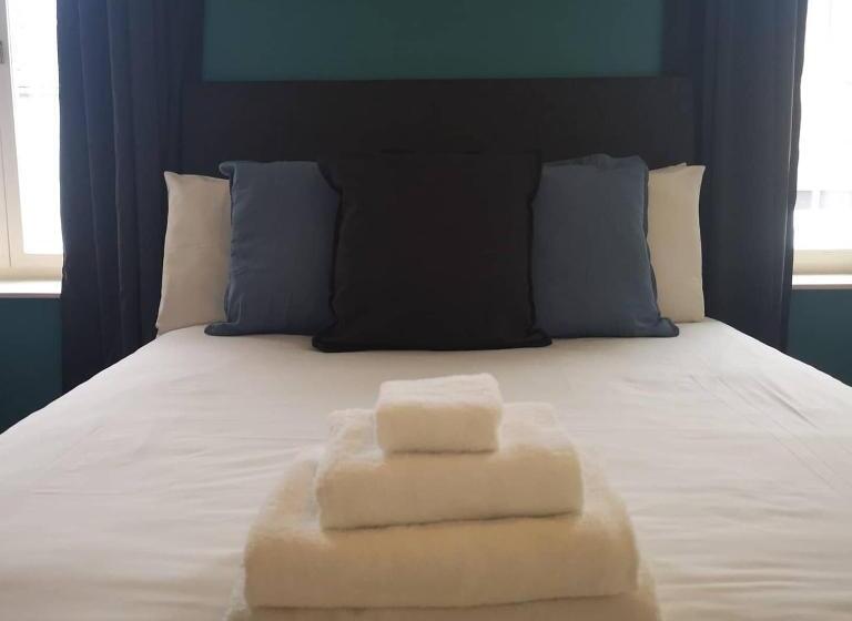 اتاق استاندارد, Bank House Guesthouse