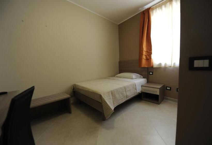 اتاق لوکس یک تخته, Guest House San Domenico