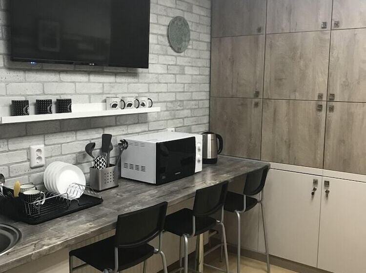 单人基本间, Horoshy Hostel