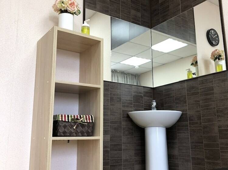 基本间, Horoshy Hostel