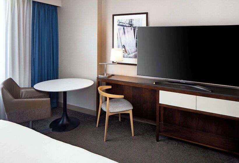 اتاق استاندارد با 2 تخت دوبل, Hyatt Regency Wichita