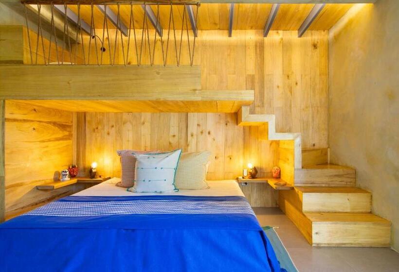 Standard Triple Room with Terrace, Somos