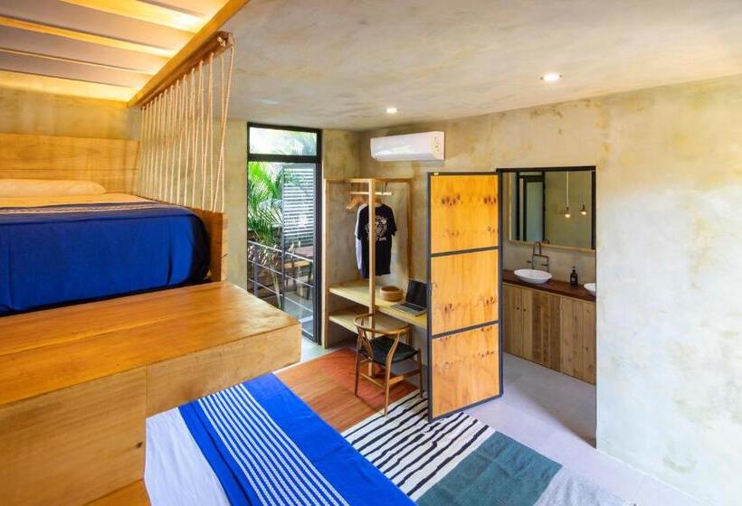 Standard Triple Room with Terrace, Somos