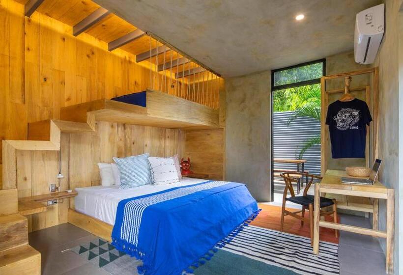 Standard Triple Room with Terrace, Somos
