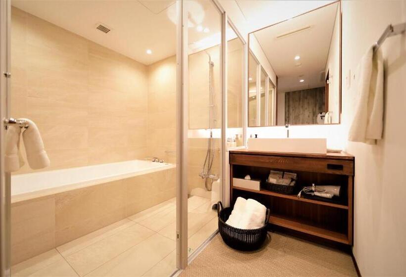 Номер Стандарт Вид на Сад, Regina Resort Kyukaruizawa