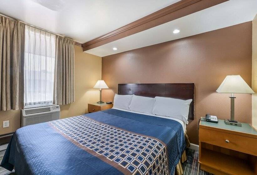 豪华房间, Knights Inn Trevose
