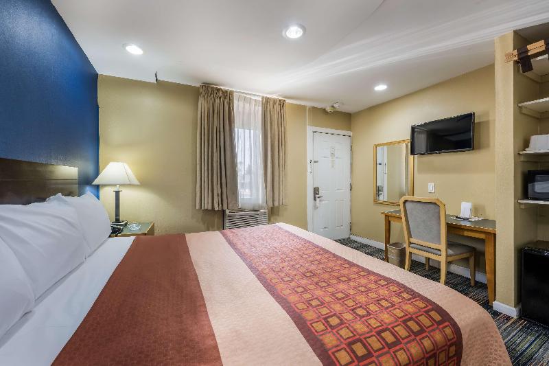 豪华房间, Knights Inn Trevose