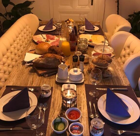 اتاق لوکس, B&b Holset70