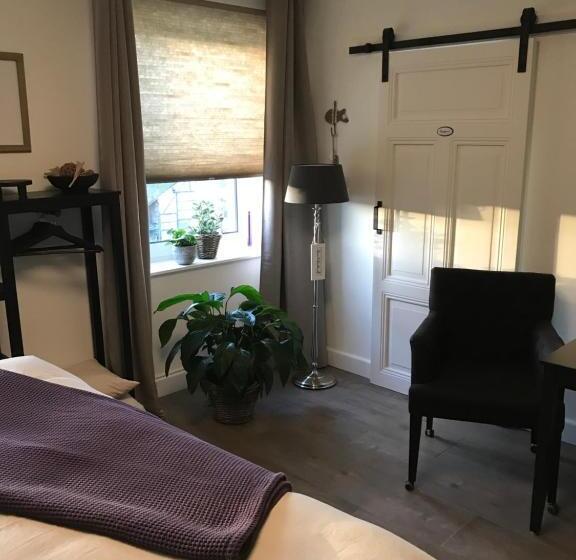 اتاق لوکس, B&b Holset70