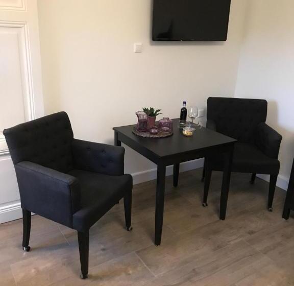 اتاق لوکس, B&b Holset70