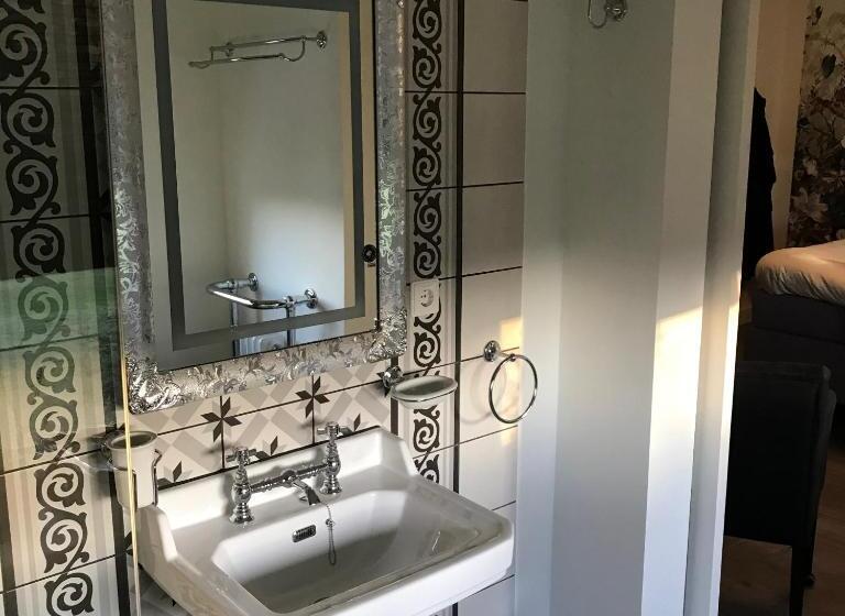 اتاق لوکس, B&b Holset70