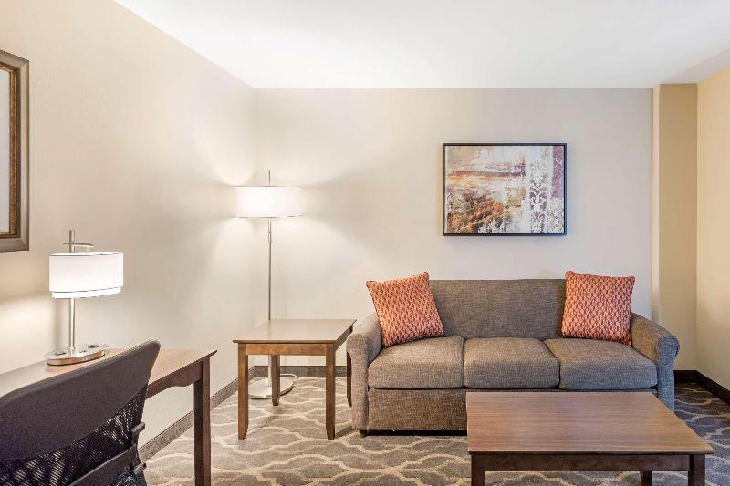 Люкс Кровать Кинг, Country Inn & Suites By Radisson, Grandvillegrand Rapids West, Mi