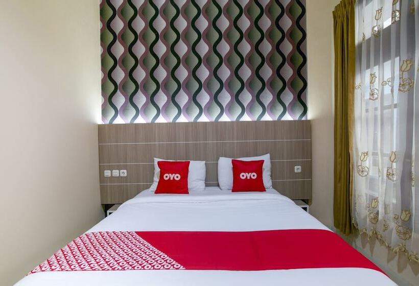 Номер Стандарт, Oyo 2320  Charvita