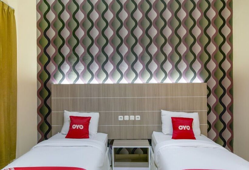 Номер Стандарт, Oyo 2320  Charvita