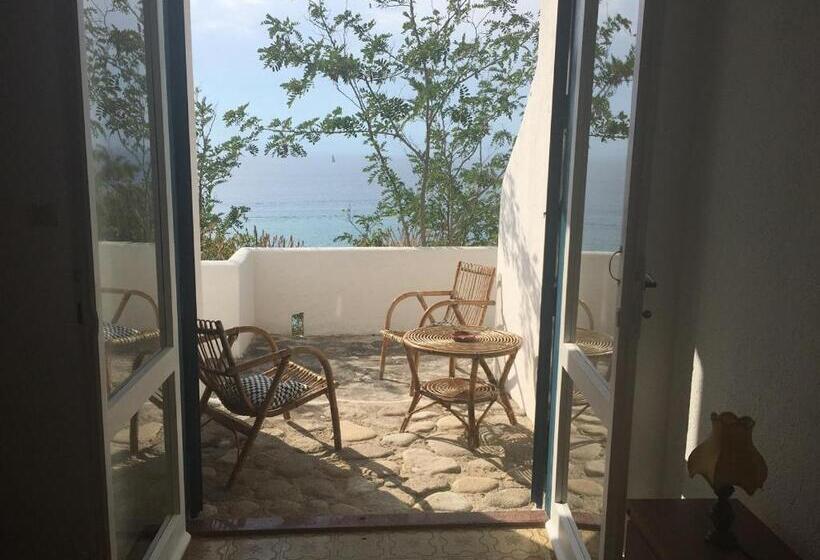 آپارتمان 1 خوابه با چشم‌انداز دریا, Residenza Gherly