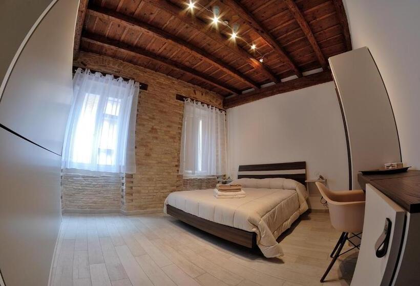 اتاق لوکس چهار تخته, B&b Del Corso