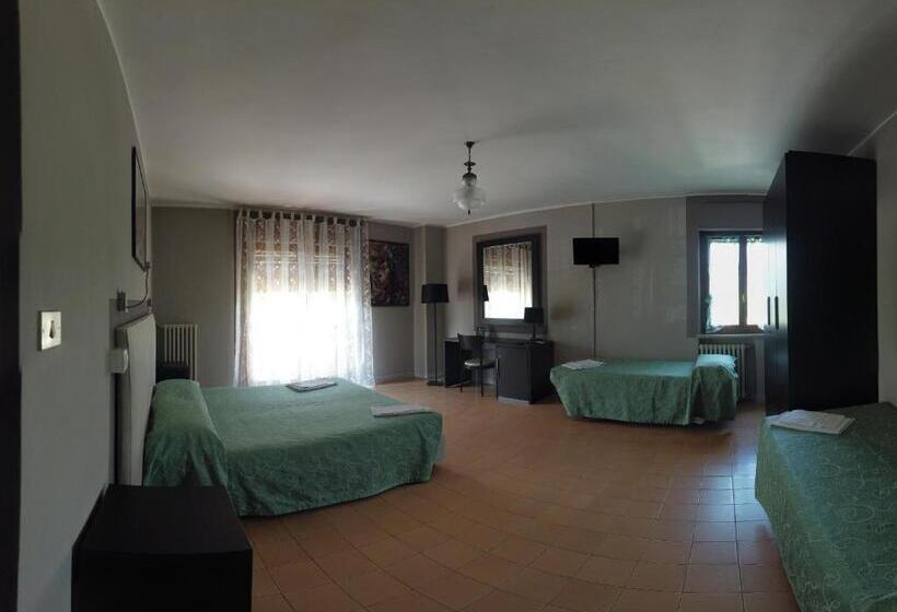 Quarto Familiar, Cristina