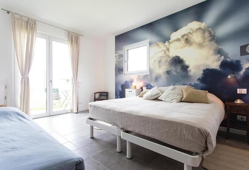 اتاق لوکس با چشم‌انداز استخر, Aqua&co Bellagio   Eco Conscious Stay