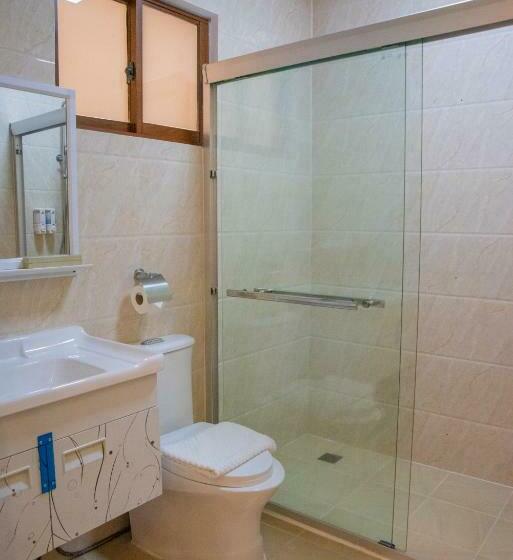 Quarto Deluxe, Camotes Ocean Heaven Resort