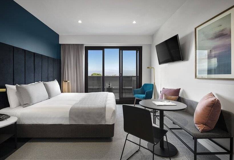 Студия Стандарт, Quest Burwood East