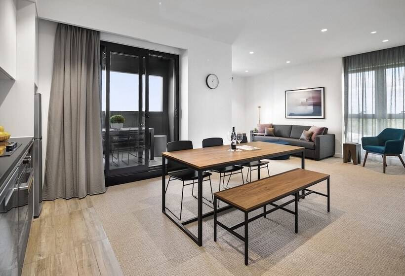 Апартаменты 2 Спальни, Quest Burwood East