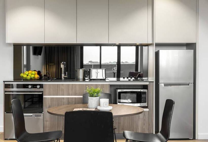 Апартаменты 2 Спальни, Quest Burwood East