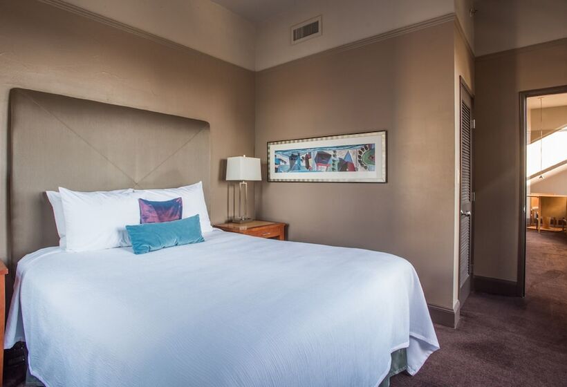 Deluxe Kamer, Magnolia Hotel Downtown Dallas