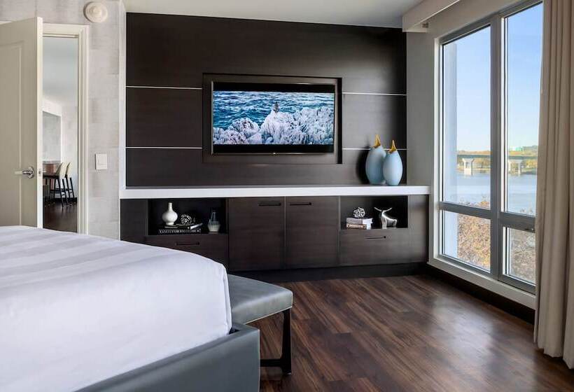 سوئیت پرزیدنت, South Sioux City Marriott Riverfront