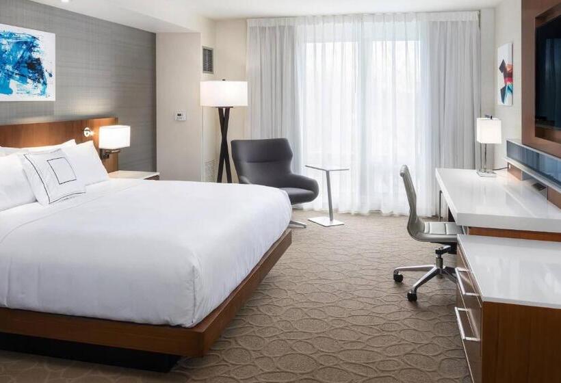 اتاق استاندارد با تخت بزرگ, South Sioux City Marriott Riverfront