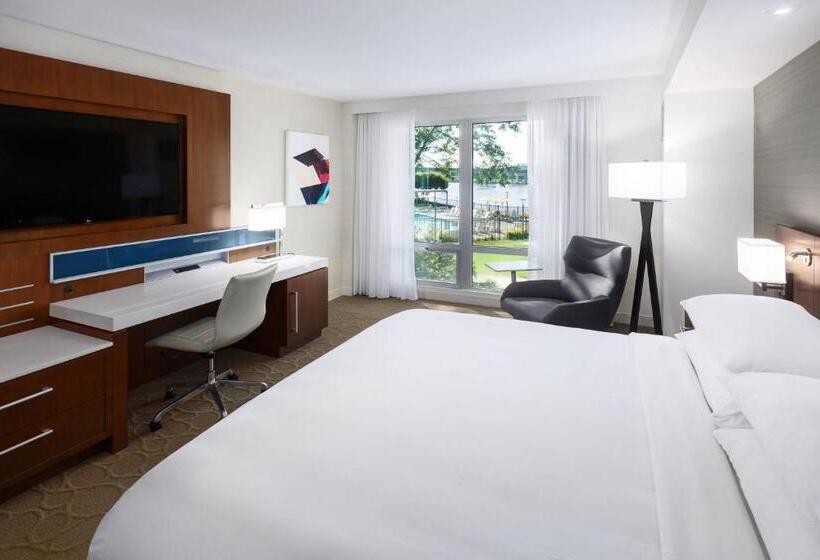 اتاق استاندارد با تخت بزرگ, South Sioux City Marriott Riverfront